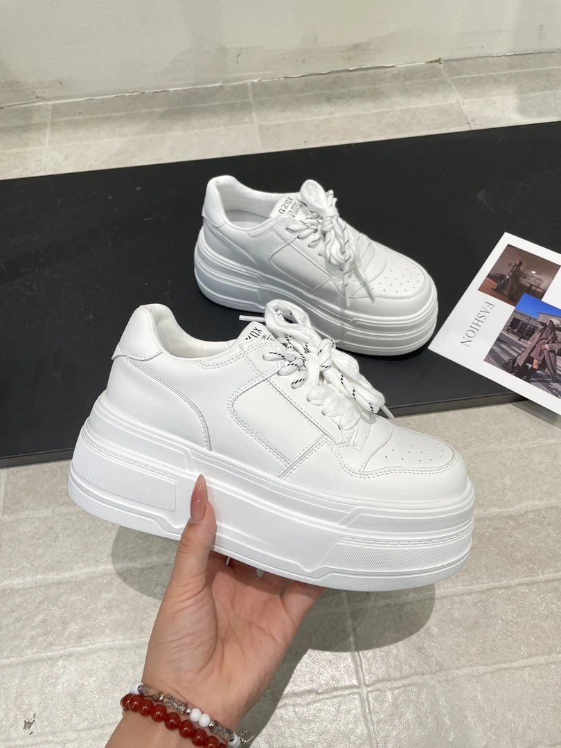 2025新款白小白纯色系带简约厚底小白鞋女鞋休闲2867-1【Kaisite】