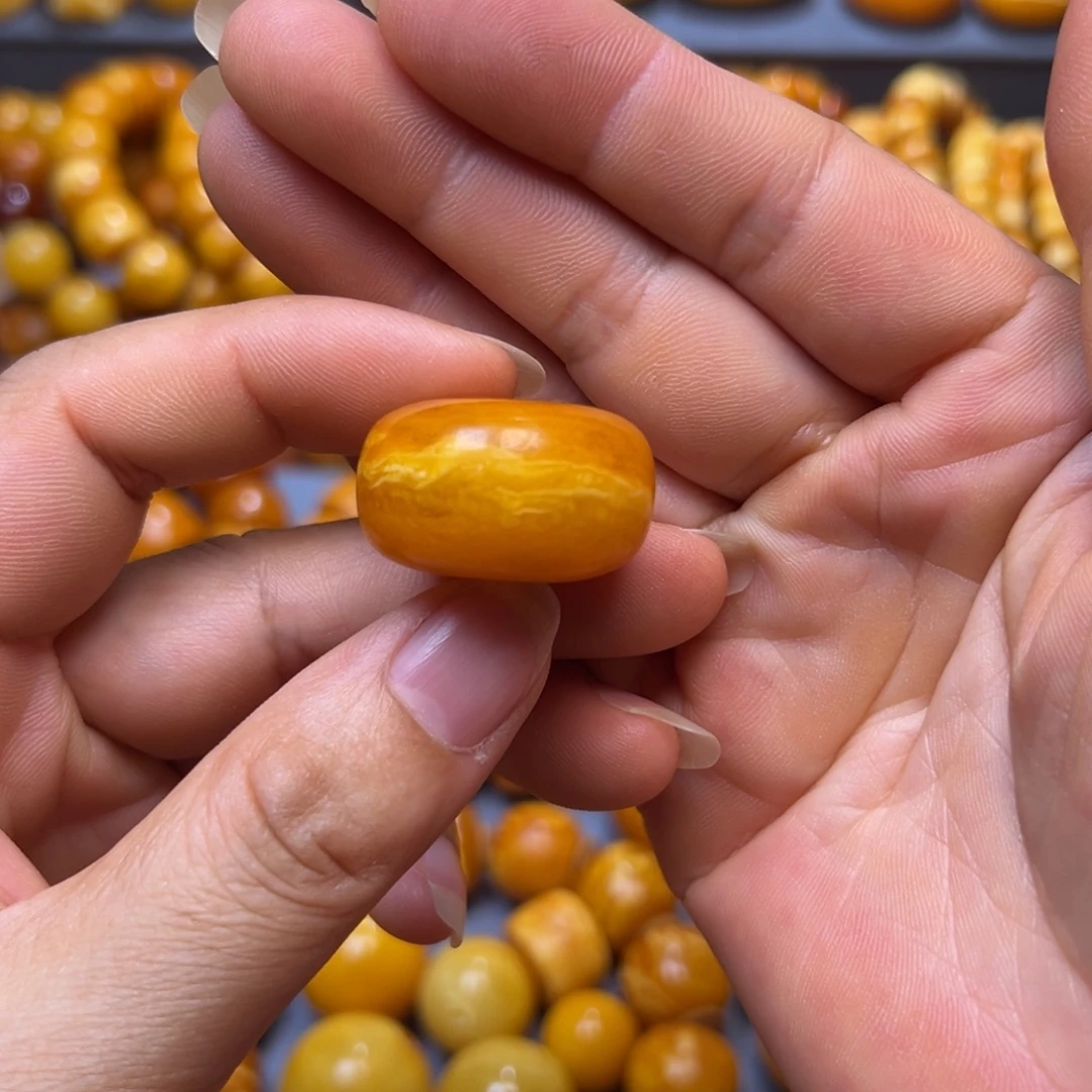 蜜蜡吊坠(不含链)未镶嵌