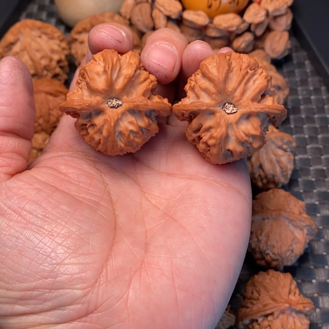 龙***把件文玩核桃苹果