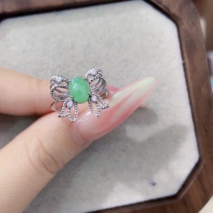 翡翠未镶嵌颈饰天然翡翠Ａ货