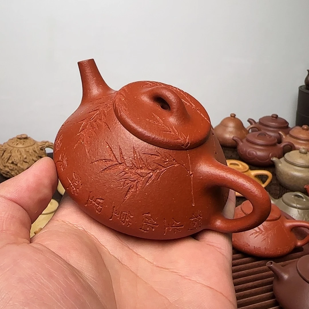 ****安茶壶紫砂纯红降坡子冶145cc刻绘竹子
