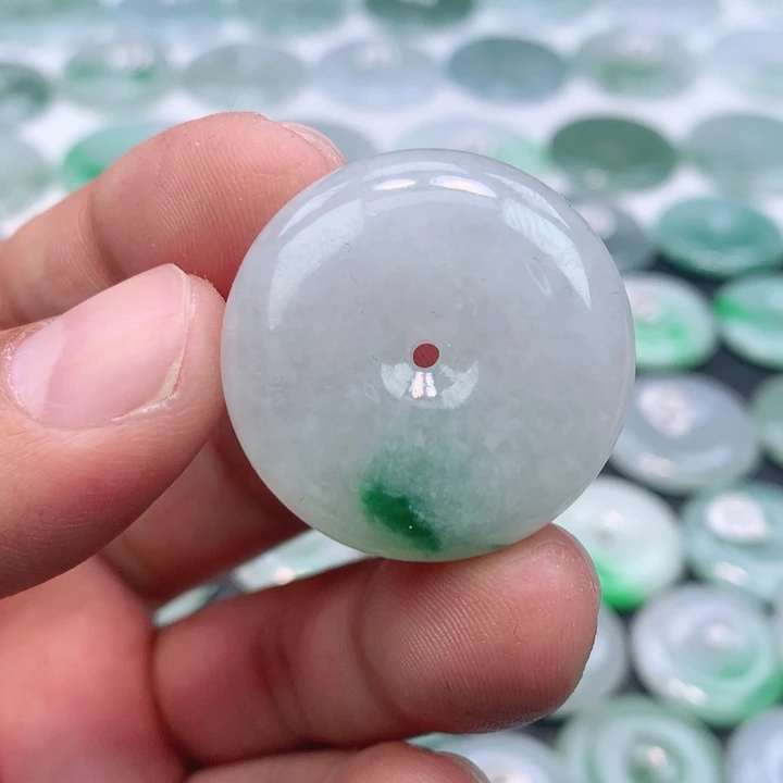 翡翠未镶嵌颈饰缅甸天然A货翡翠31.3-9.8