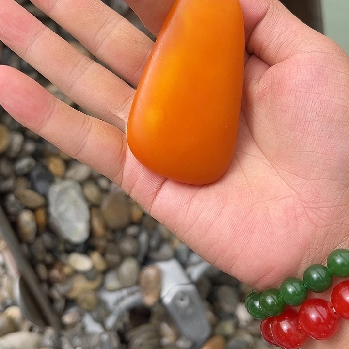 未镶嵌和田玉（糖玉）车挂