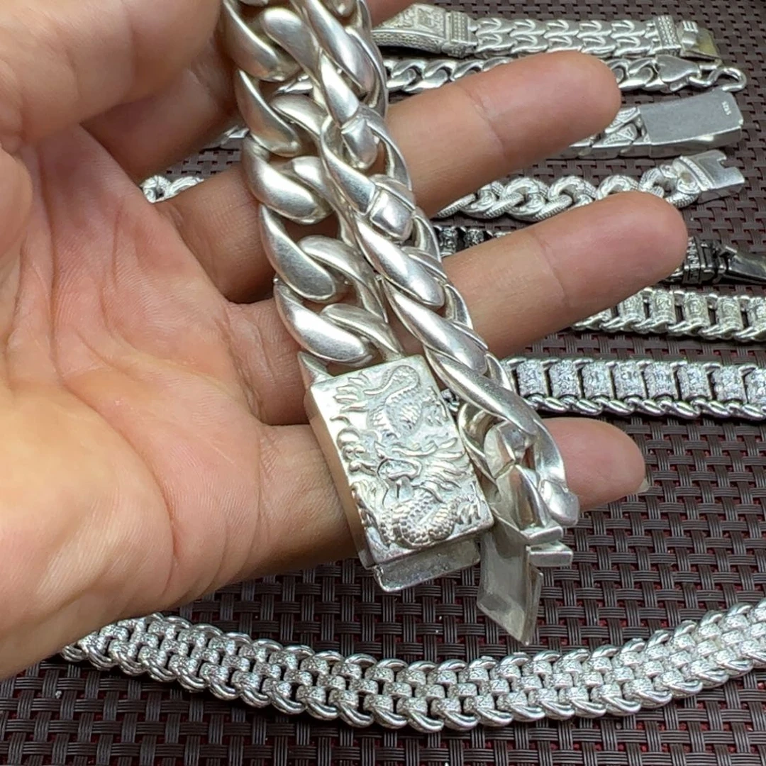 无合成金属老银、S925古巴龙手链