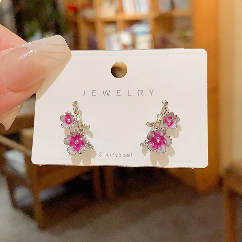 铜合金亚克力耳饰 韩版时尚滴釉花瓣耳环设计感精致小巧银针耳钉