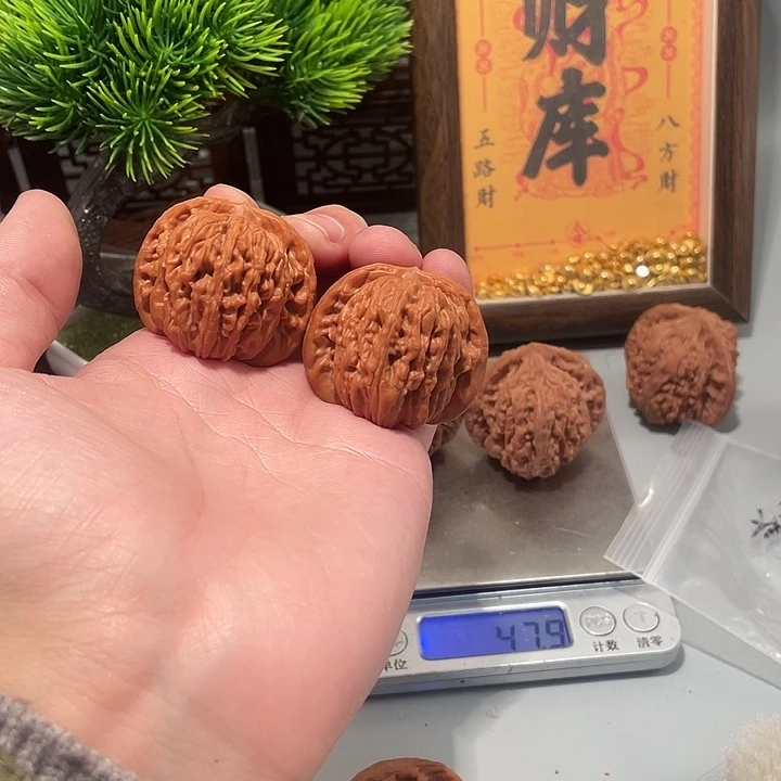 窗***白吊坠文玩核桃四座楼