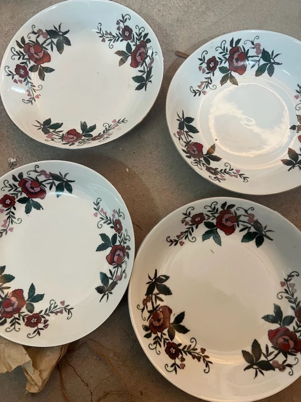 70年代刷花19厘米深盘4个