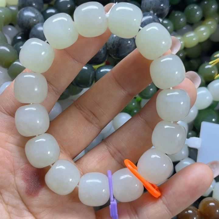 手链未镶嵌和田玉