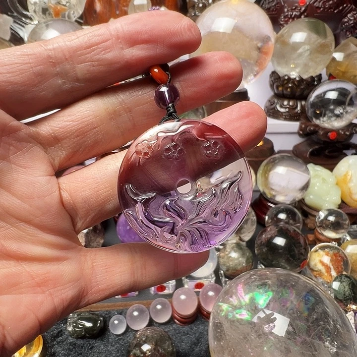 紫晶颈饰未镶嵌纯手工雕刻九尾狐平安扣