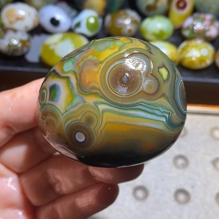 未镶嵌玛瑙/玉髓珠宝半成品61