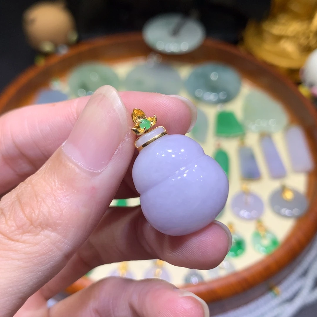 吊坠(不含链)18K金镶嵌翡翠