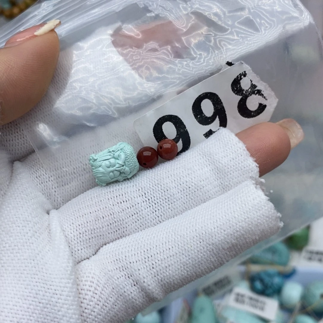 南红玛瑙未镶嵌珠宝奇石图*呀