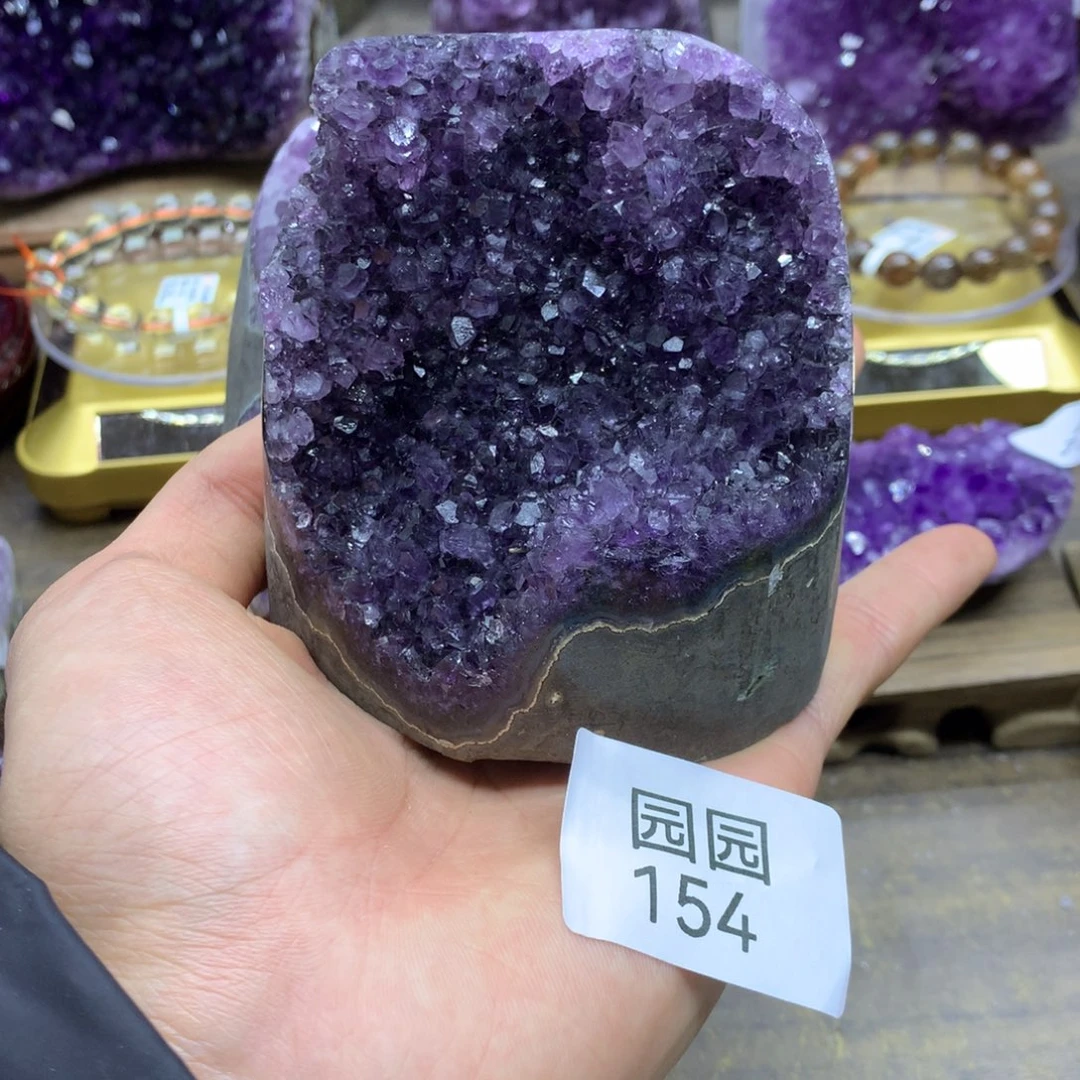 紫晶大型摆件（非配饰）未镶嵌