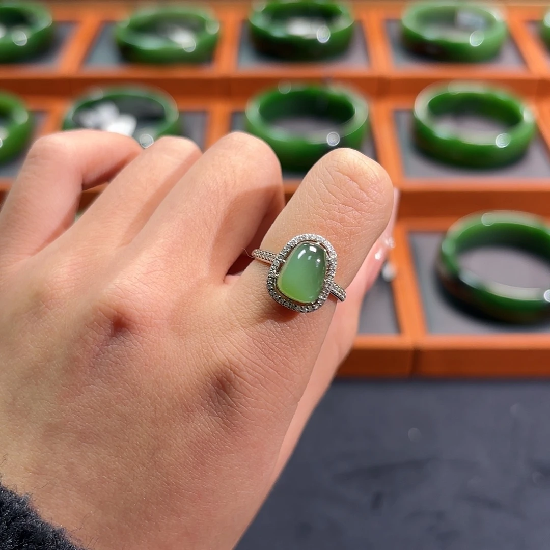 和田玉（碧玉）未镶嵌戒指