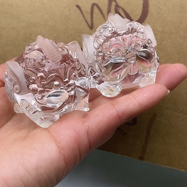 H***凌大型摆件（非配饰）水晶未镶嵌