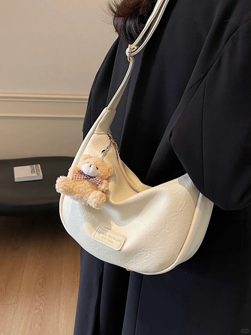 夏季新款百搭C女包网红时尚茉莉22*21*11cm