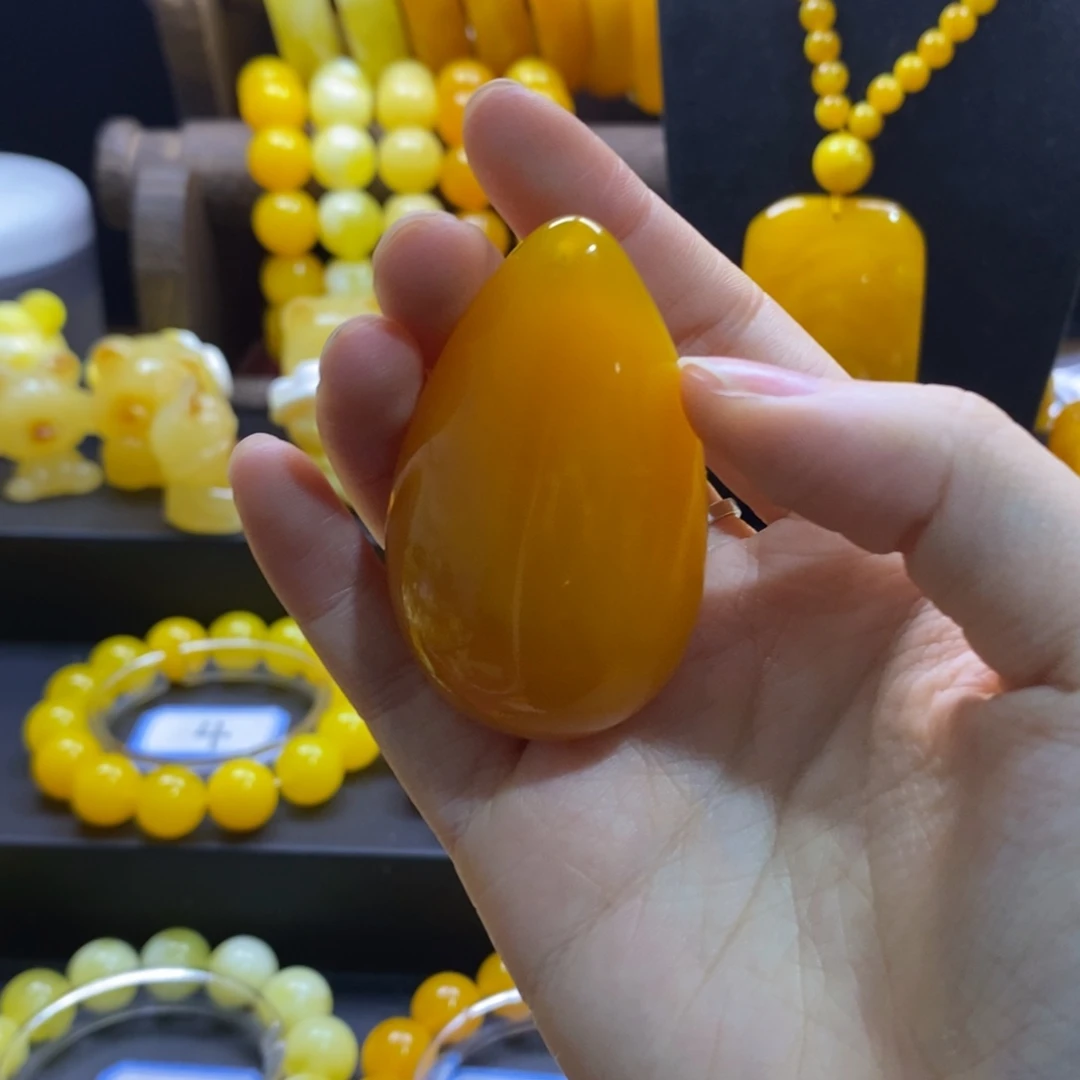 冬***轻非金属全品无暇卡中号水滴