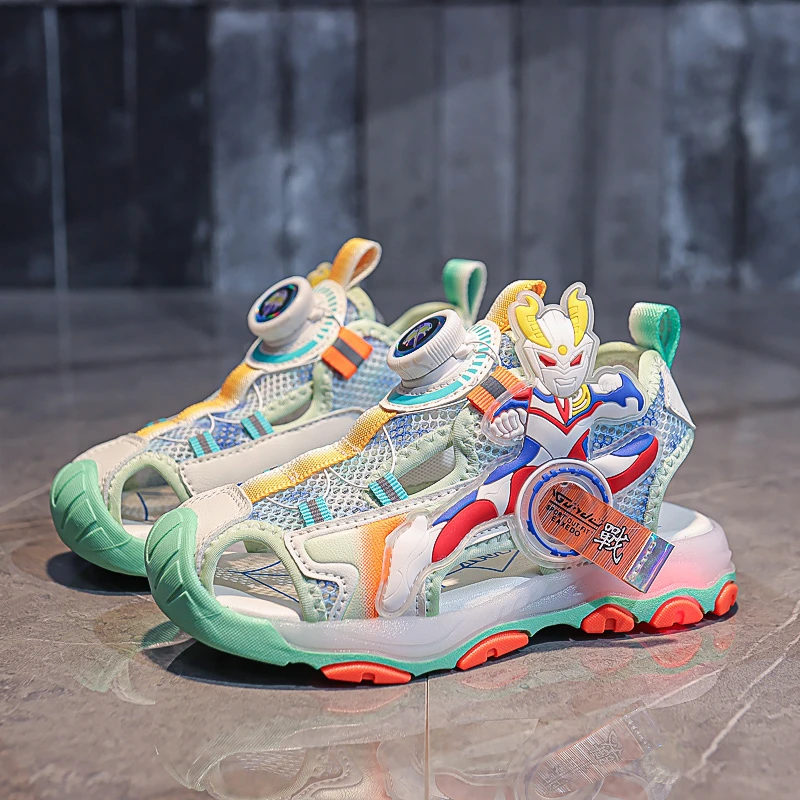 运动风男男童发光包头凉鞋镂空软底包头芭蕾风