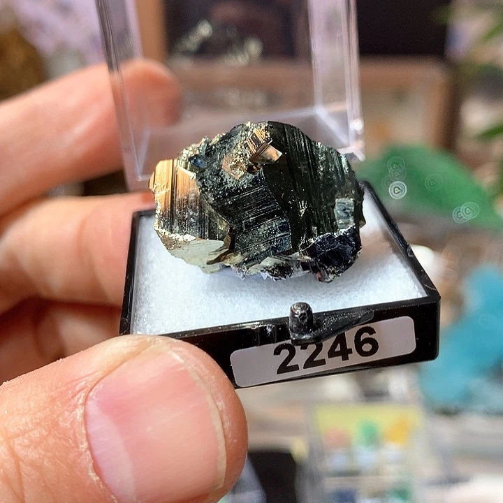 2246 三水矿物标本摆件
