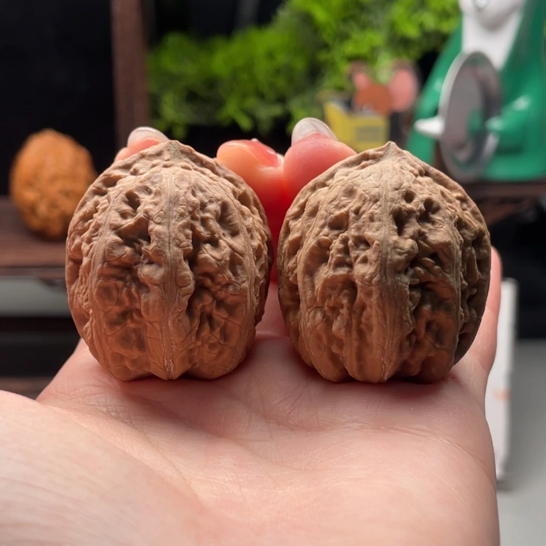 文玩核桃把件小楸千50