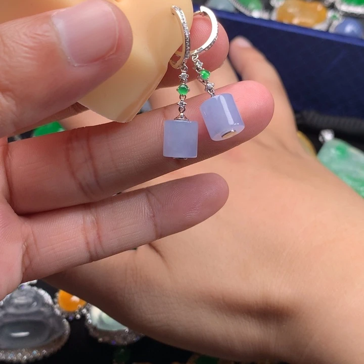 翡翠18K金镶嵌耳饰