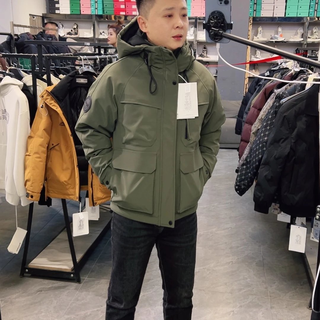 206羽绒服，绿色黑色