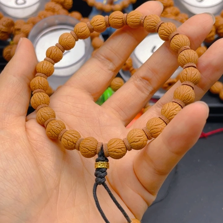 "****吊坠桃核见见见见见见3