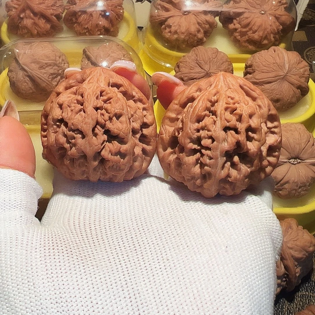 文玩核桃吊坠45全品大粗筋