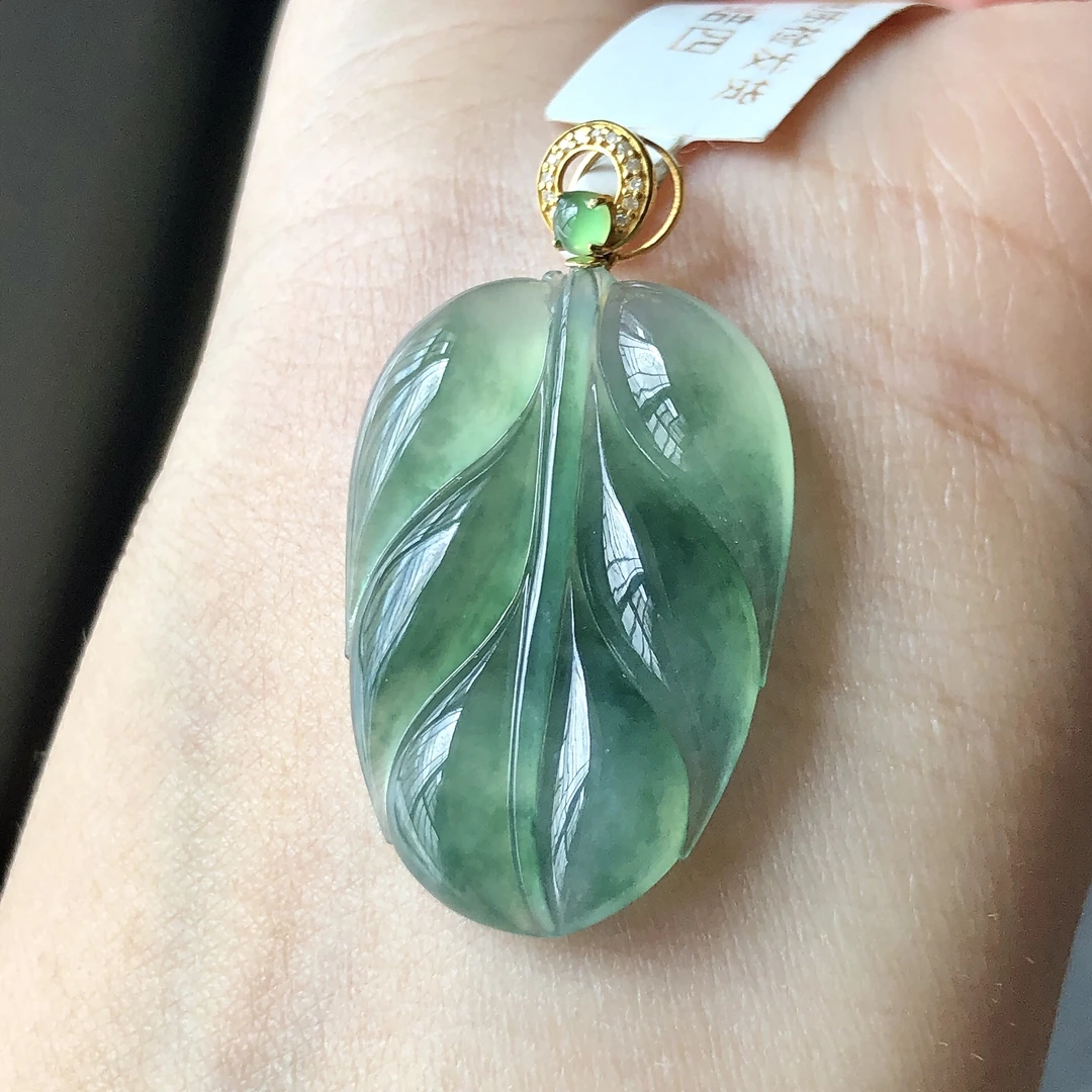 缅甸天然A货翡翠18k金镶嵌老坑冰种湖水绿叶子吊坠34.5/19.2/4.3