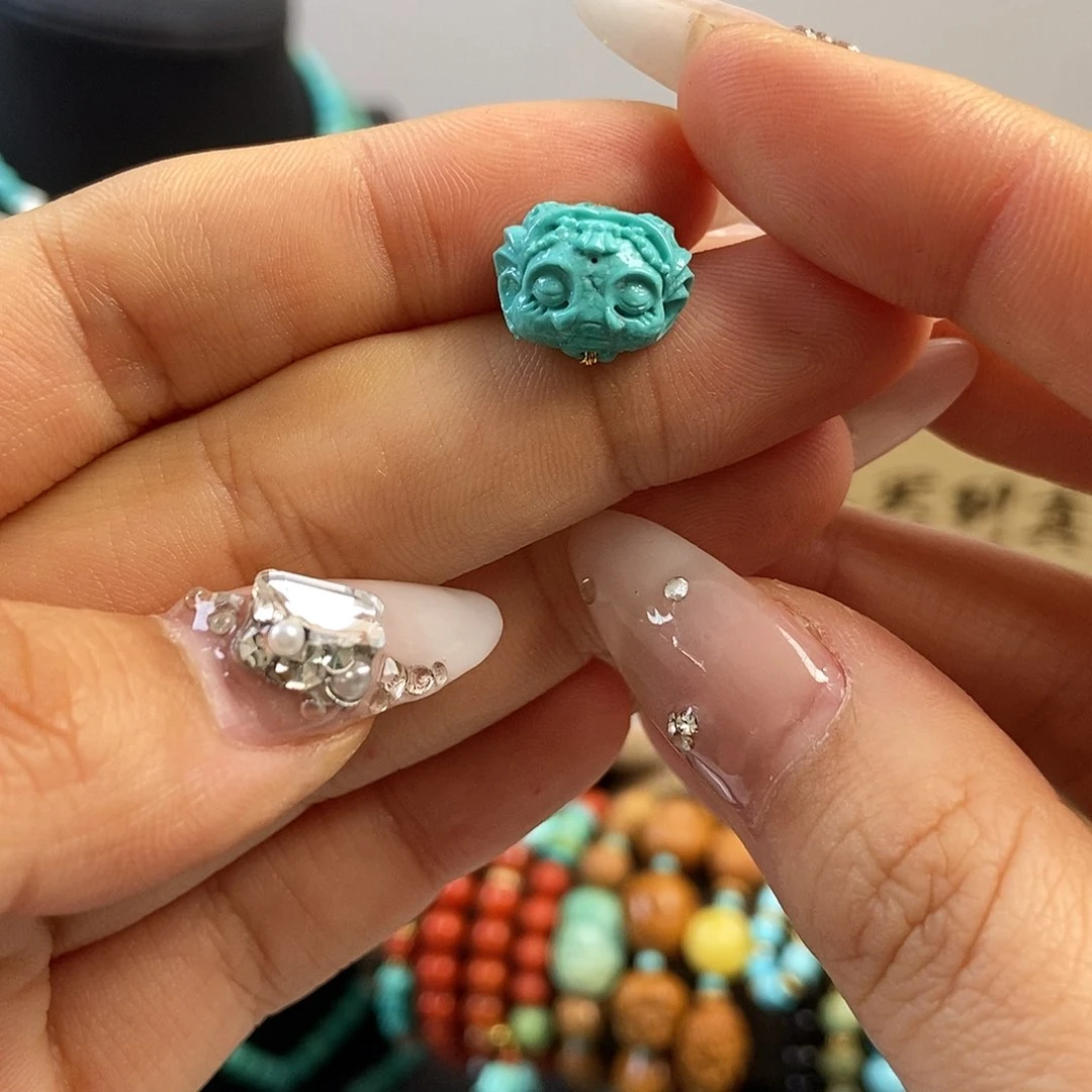 未镶嵌绿松石珠宝奇石