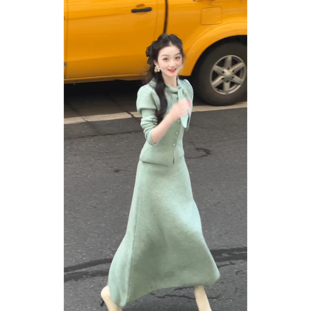 JCC【书婉】高级感针织衫+高腰a字裙子女秋冬季两件套装