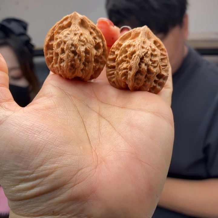 把件文玩核桃龙泉36-37