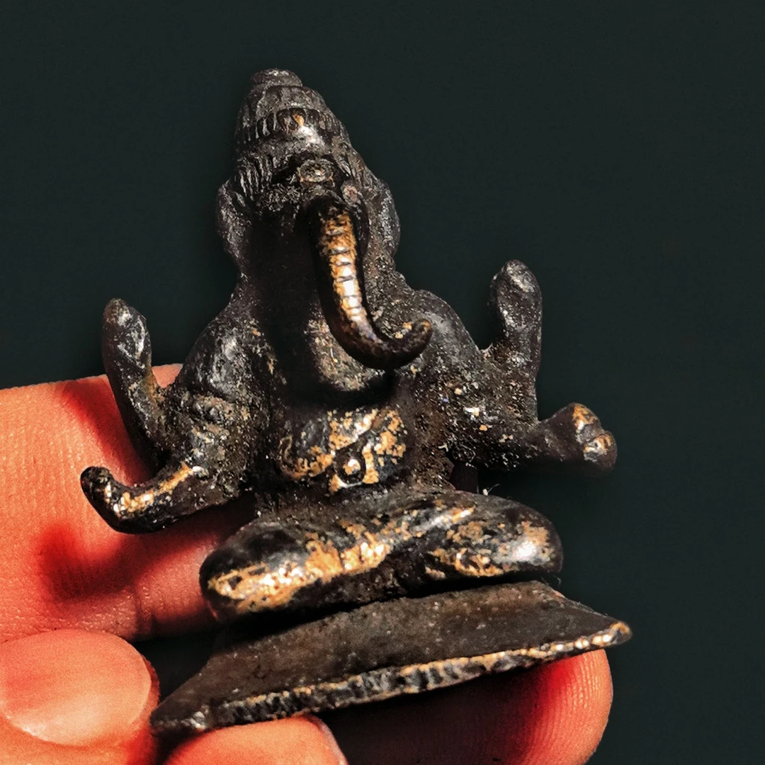 指尖妙像随身象鼻财神铜像