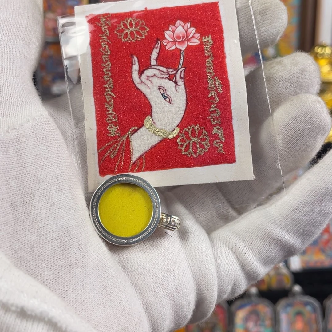 装裱画?****?小九热贡唐卡 1.5 银壳