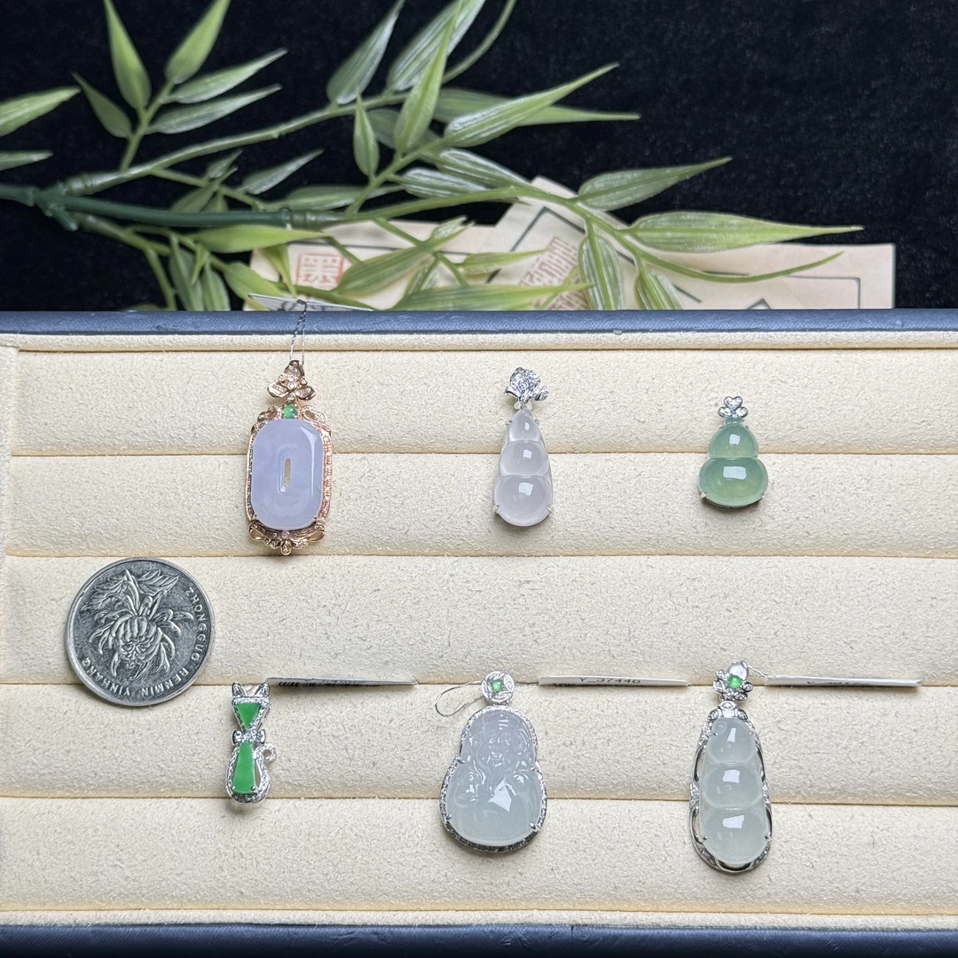 思懿珠宝 18K翡翠吊坠-3980-1-YC-多样性发一