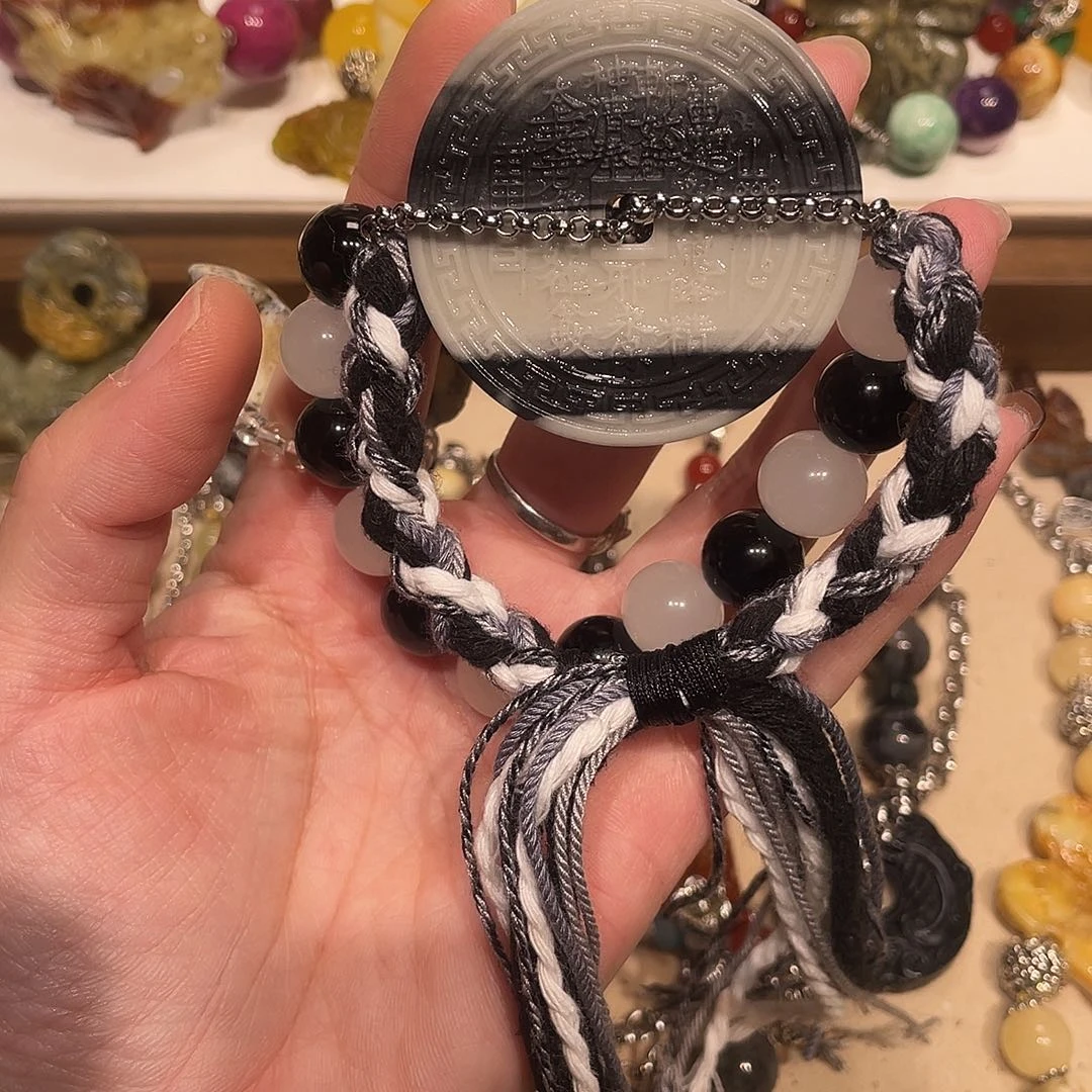 宁***宁蛇纹石玉合金颈饰