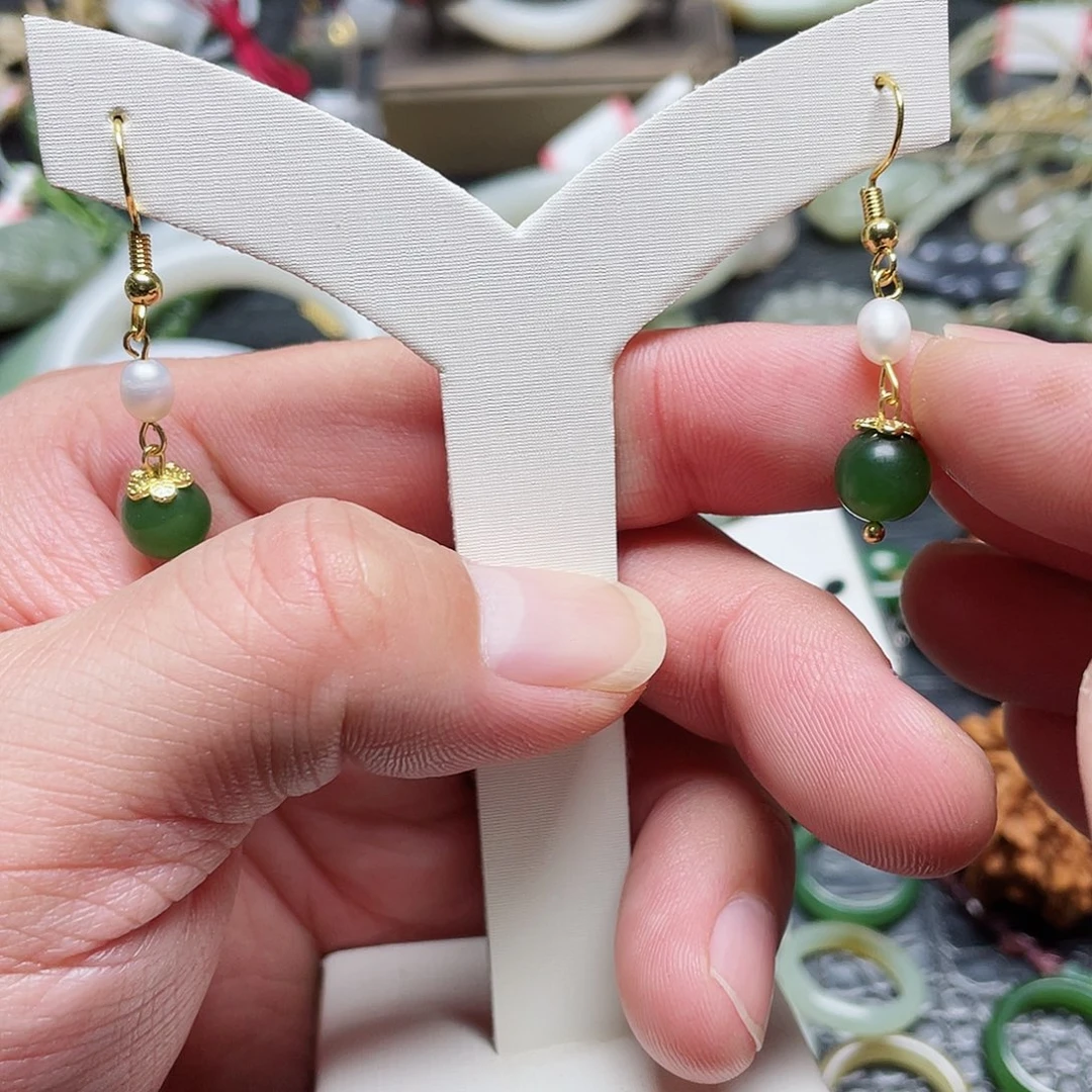 未镶嵌和田玉耳饰