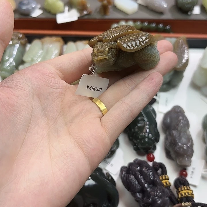 老***身和田玉（糖玉）未镶嵌挂件