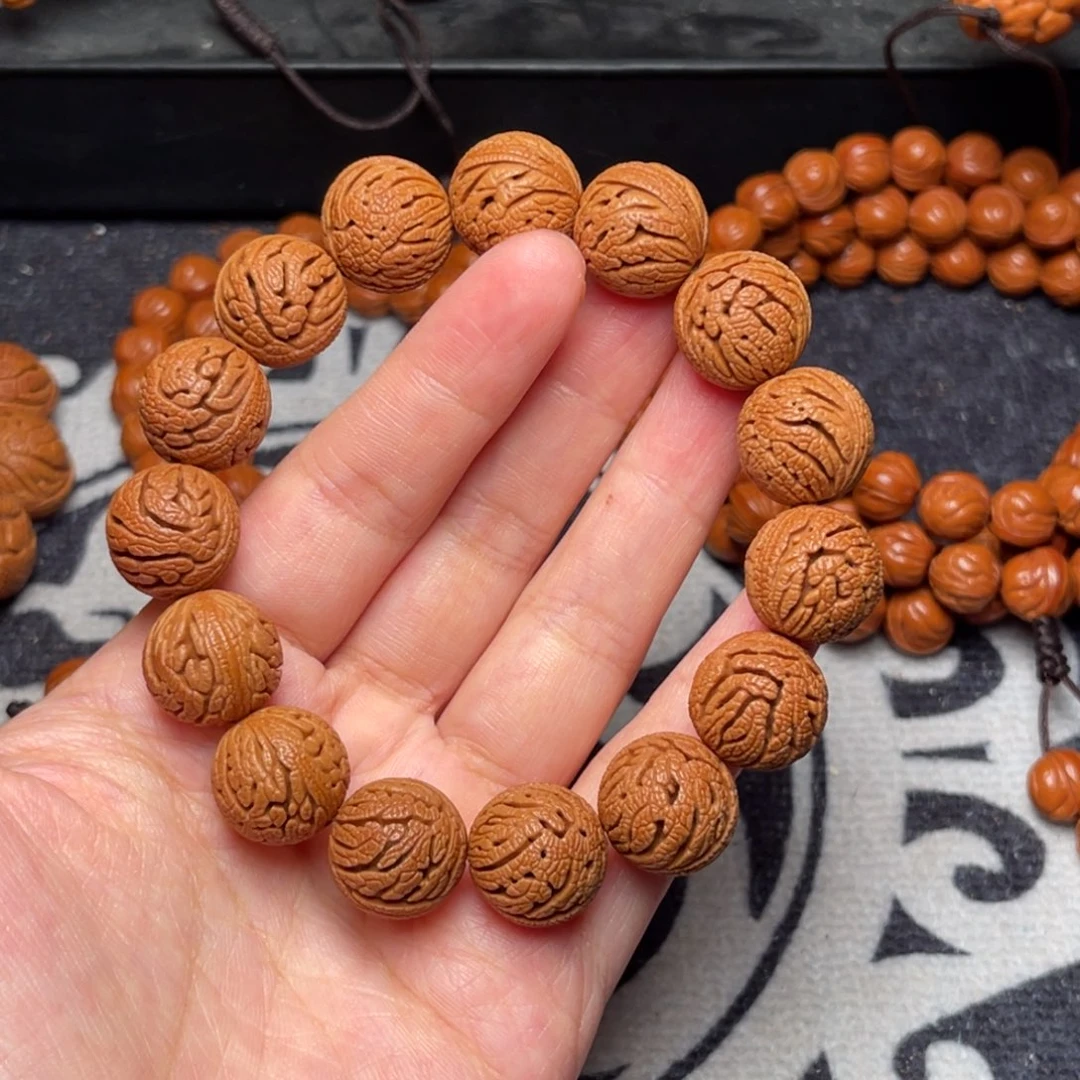 桃核手串龙纹绣球16