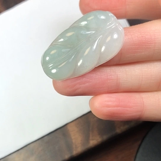 翡翠未镶嵌颈饰缅甸A货，每天下午1点半开播