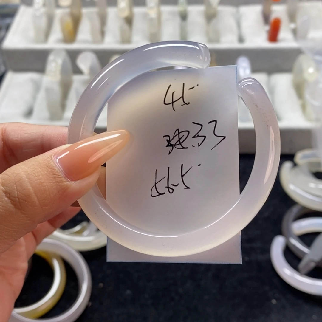 手镯玛瑙/玉髓未镶嵌45