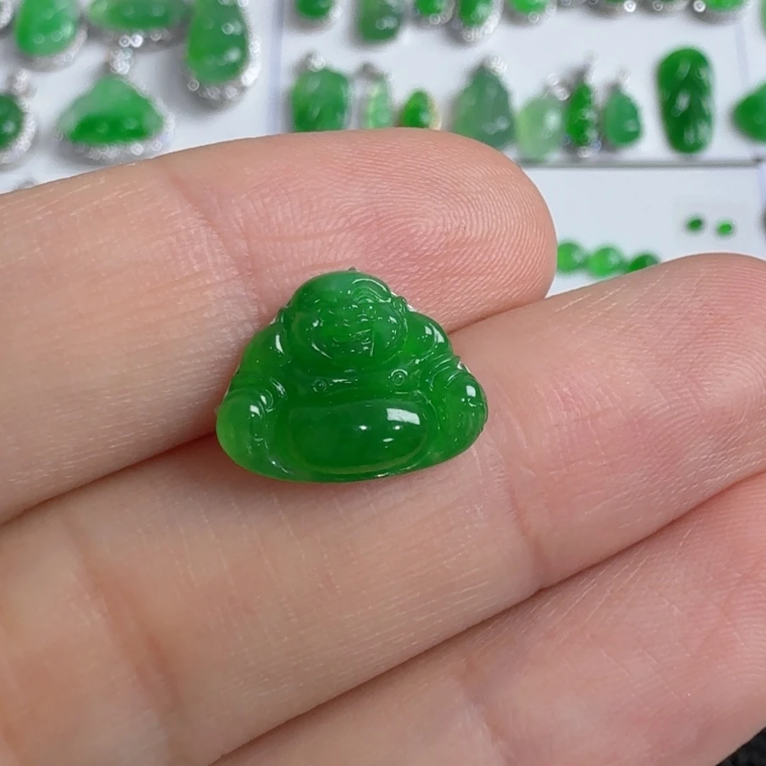 翡翠未镶嵌吊坠(不含链)佛公