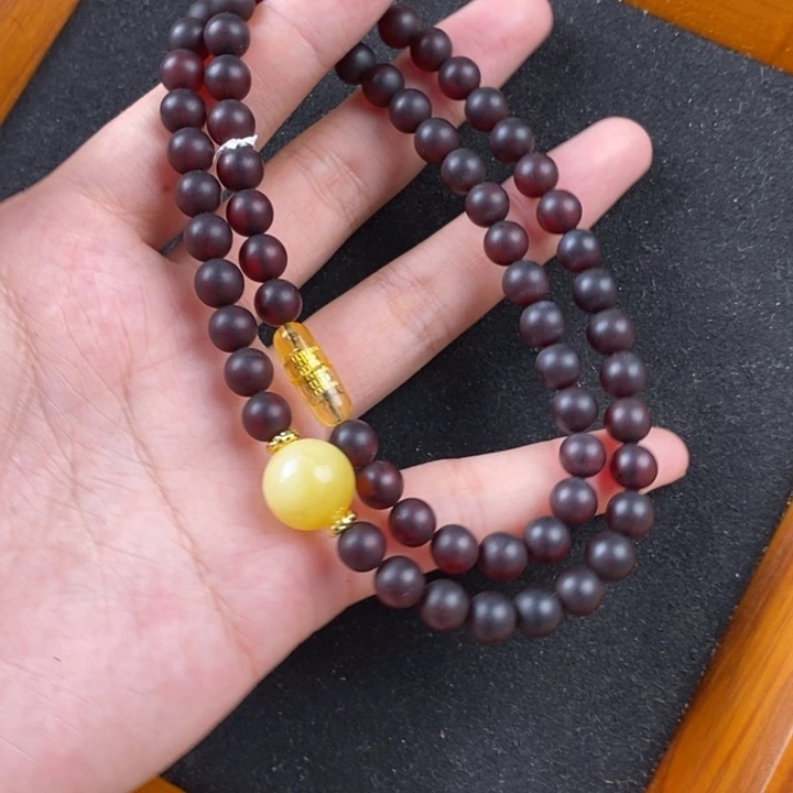 未镶嵌琥珀珠宝奇石