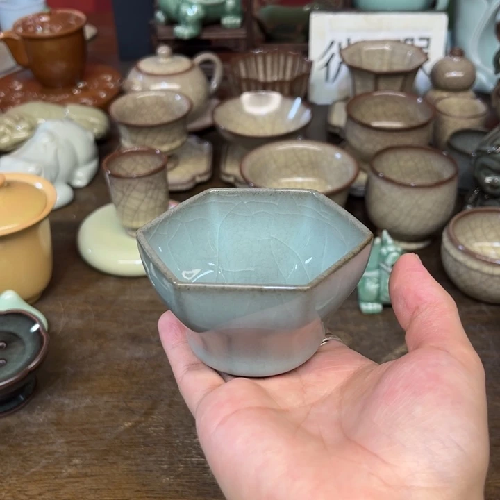 青瓷微瑕浮力特价