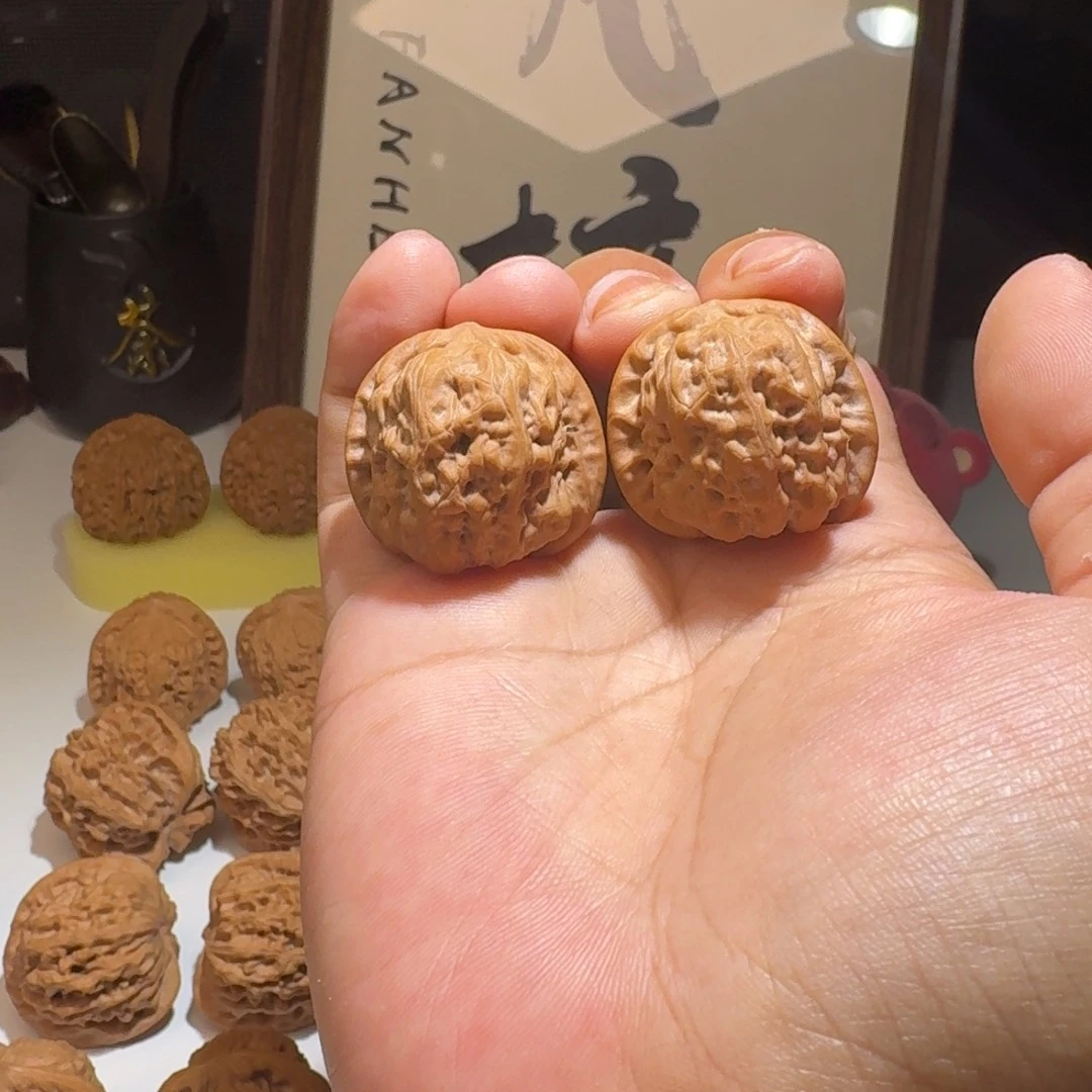 吊坠文玩核桃31尺寸野生原树狮子头