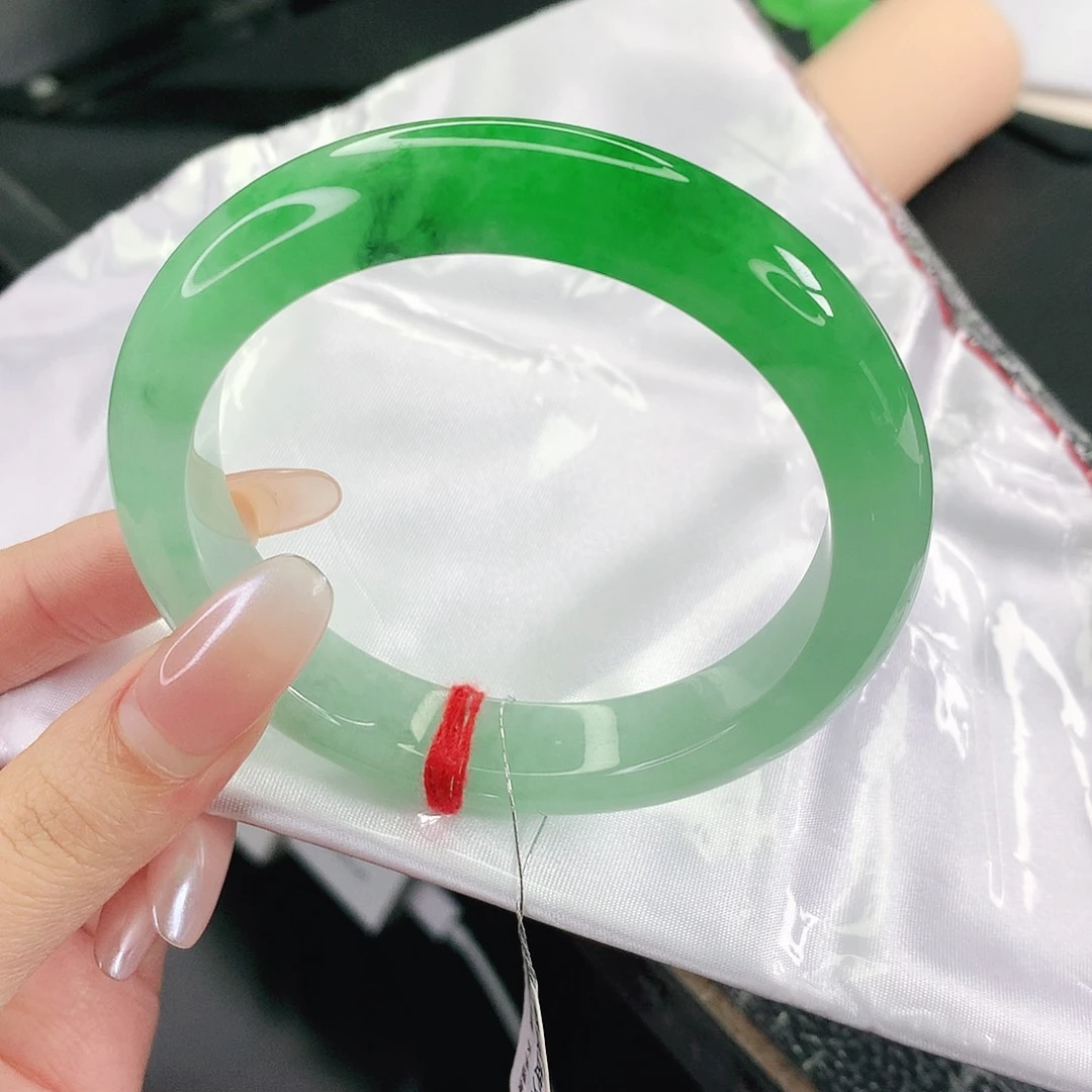 未镶嵌手镯翡翠59圈
