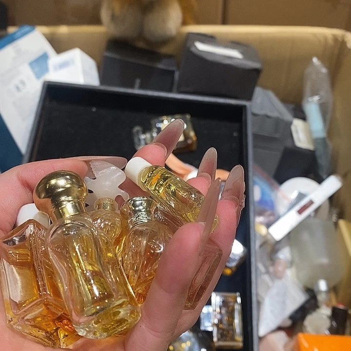 *****花岗石铁合金香水沐浴露持久留