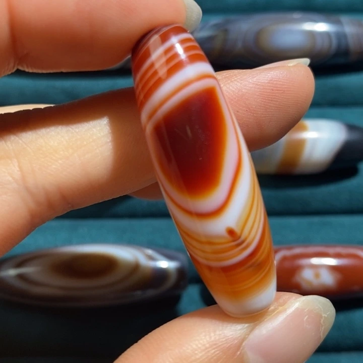 未镶嵌玛瑙/玉髓珠宝奇石