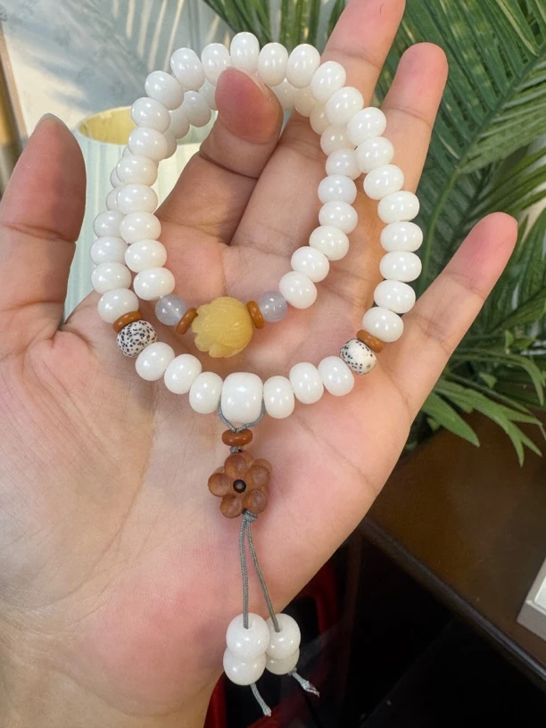 白玉菩提莲花手串女款绕指文玩佛珠百搭配饰