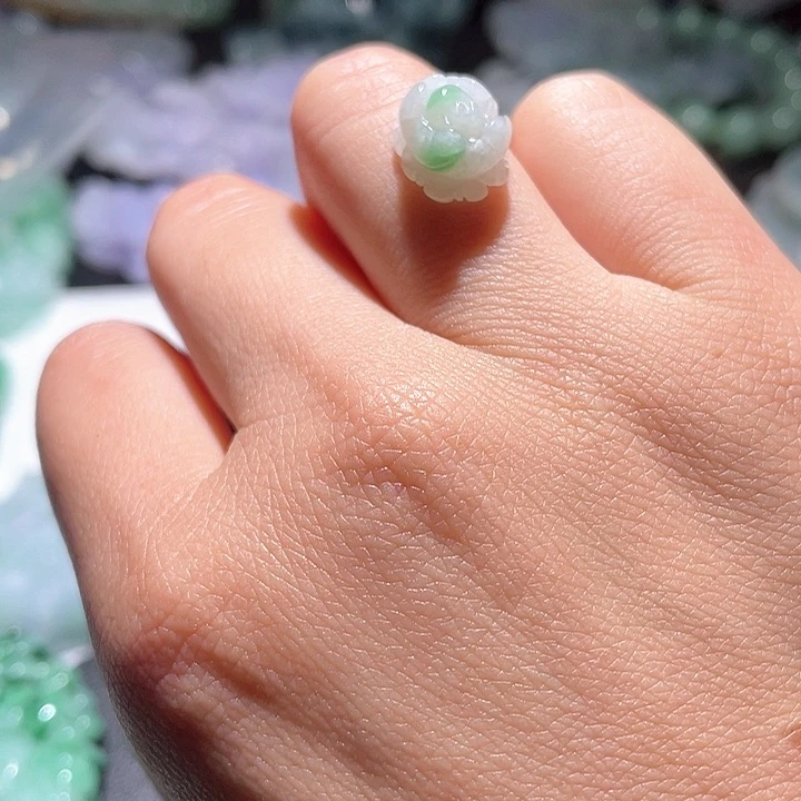 翡翠未镶嵌颈饰天然